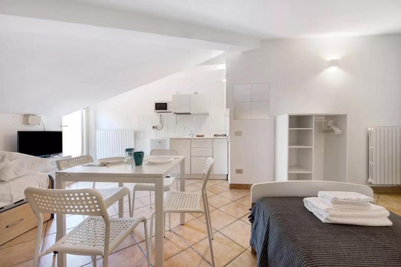 Civico 22 Apartment เปสเคียรา เดล การ์ดา ภายนอก รูปภาพ